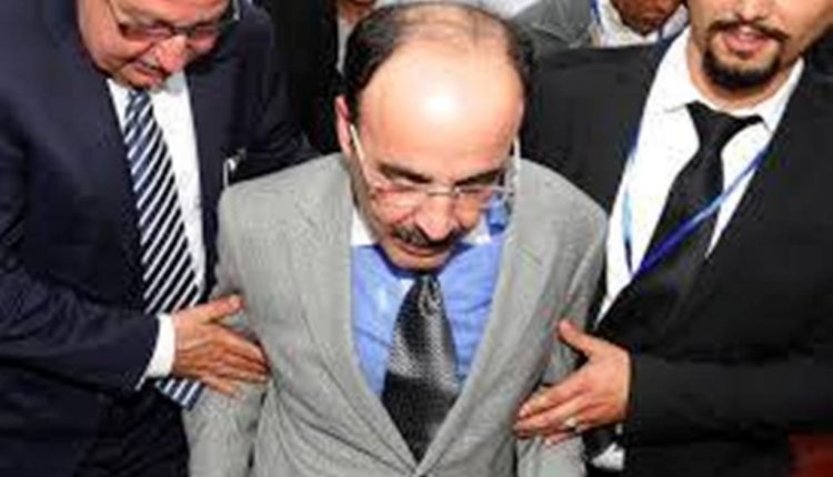 عودة “لاستقالة إلياس”:”الخُفَّة” ليست منهجا سياسيا لإدارة شؤون الحكم