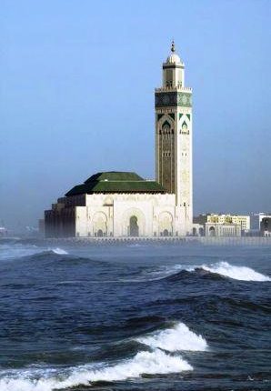 المغرب منبر للسلم والنهوض بحوار الاديان