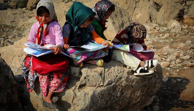 دعم التعليم الأولي بقرى تراب عمالة مراكش يستهدف 828 طفلة وطفل