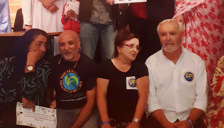 ملتقى العيون يؤكد أن المملكة المغربية من طنجة إلى الكويرة أرض السلم و السلام (5)