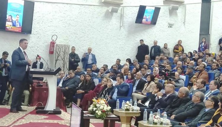 أمزازي يرفع راية المدرسة العمومية بجامعة القاضي عياض بمراكش