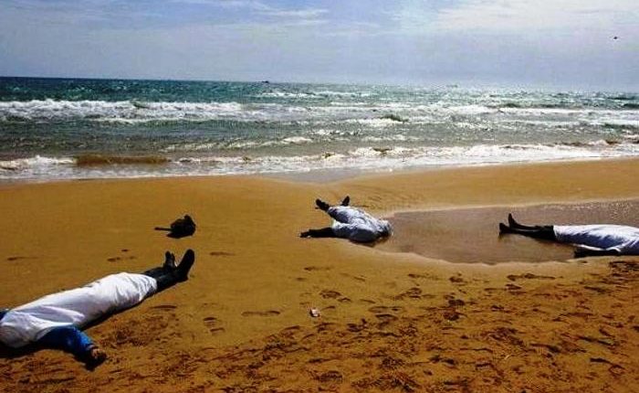 شاطئ طرفاية يلفظ جثث لمهاجرين سريين بینھم 5 نساء