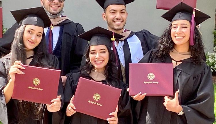 إدارة المدرسة الوطنية للتجارة و التسيير بالدارالبيضاء تعلن عن الأوائل الناجحين