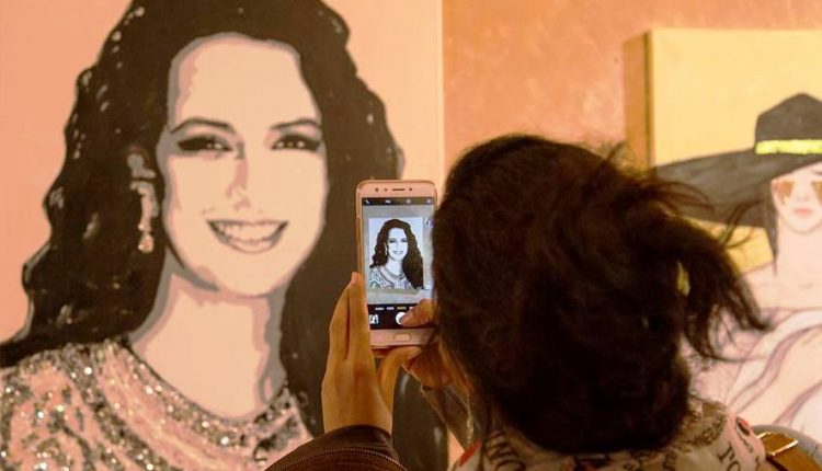 من أعمال الفنانة التشكيلية المراكشية الشابة مديحة زيتوني (2)