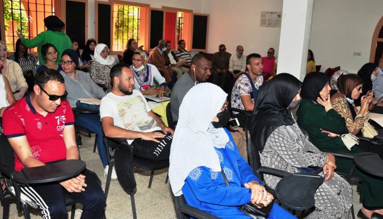 ‎تكريم المستشارة عائشة أيت الرايس بمراكش في سياق نقاش واقع ورهانات التربية الدامجة (6)
