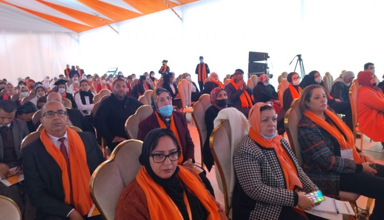 بعد أيام من تأسيسه المنتدى المغربي للكوتشينغ في سجن الأوداية