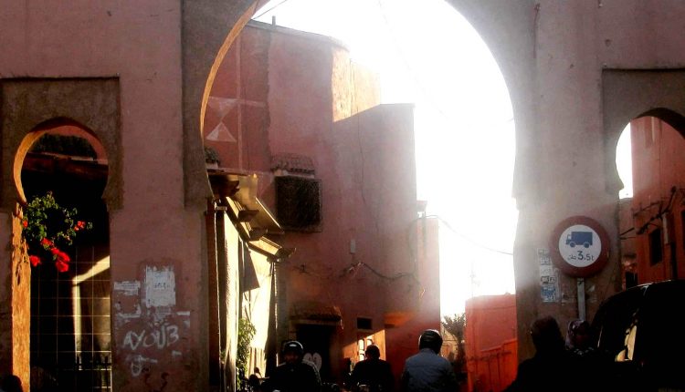 أمن مراكش المدينة تعتقل “ولد التمساحة” المبحوث عنه وطنيا من أجل السرقة الموصوفة