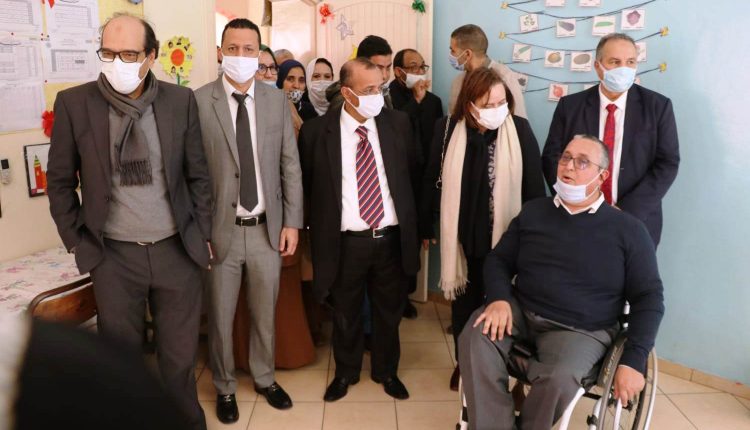 حيار وزيرة التضامن والادماج الاجتماعي تتفقد جماعات عمالة انزكان أيت ملول حول إستراتيجية القطب الاجتماعي