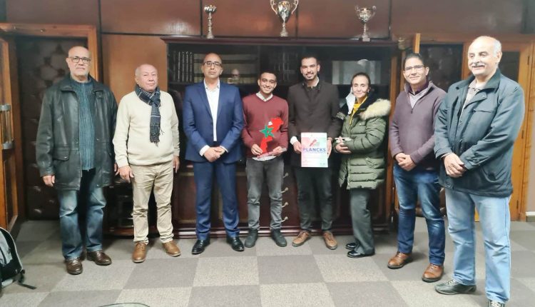 الحسن المودن، عميد كلية العلوم السملالية بمراكش يستقبل الفائزين بالمسابقة الوطنية للفيزياء
