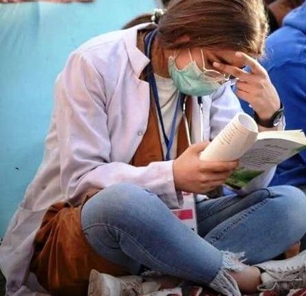 هجرة طلبة الطب والأطباء الجدد المغاربة إلى الخارج تهدد الآفاق الصحية بالوطن