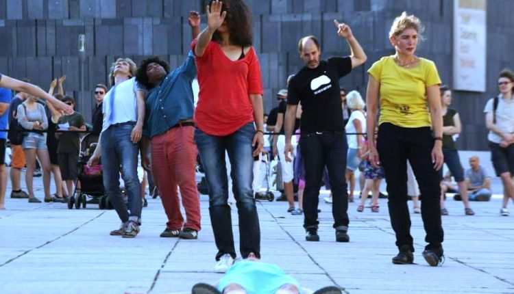 الكوريغراف الفنان توفيق إزديو بمراكش (13)