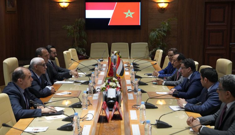 رئيس مجلس النواب يجري مباحثات مع وزير الخارجية وشؤون المغتربين اليمني