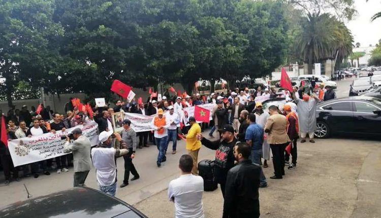 مهنيو النقل الطرقي يعتزمون خوض إضراب وطني ابتداء مـن 21 نونـبـر الـجـاري (2)