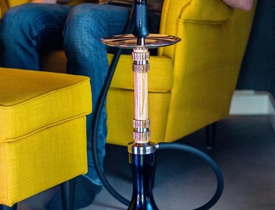 حقوقيون يدقون ناقوس الخطر بسبب فتح مقاهي الشيشة بمراكش في وجه القاصرين