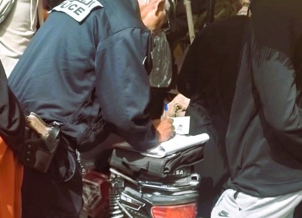 عناصر المنطقة الأمنية الخامسة بمراكش يمشطون عمق المدينة العتيقة (5)