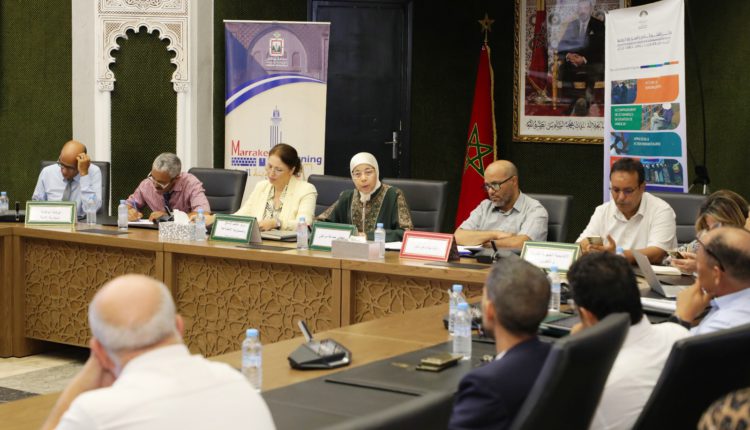 لقاء تقييمي حول تعزيز القرائية بقصر بلدية مراكش  (3)